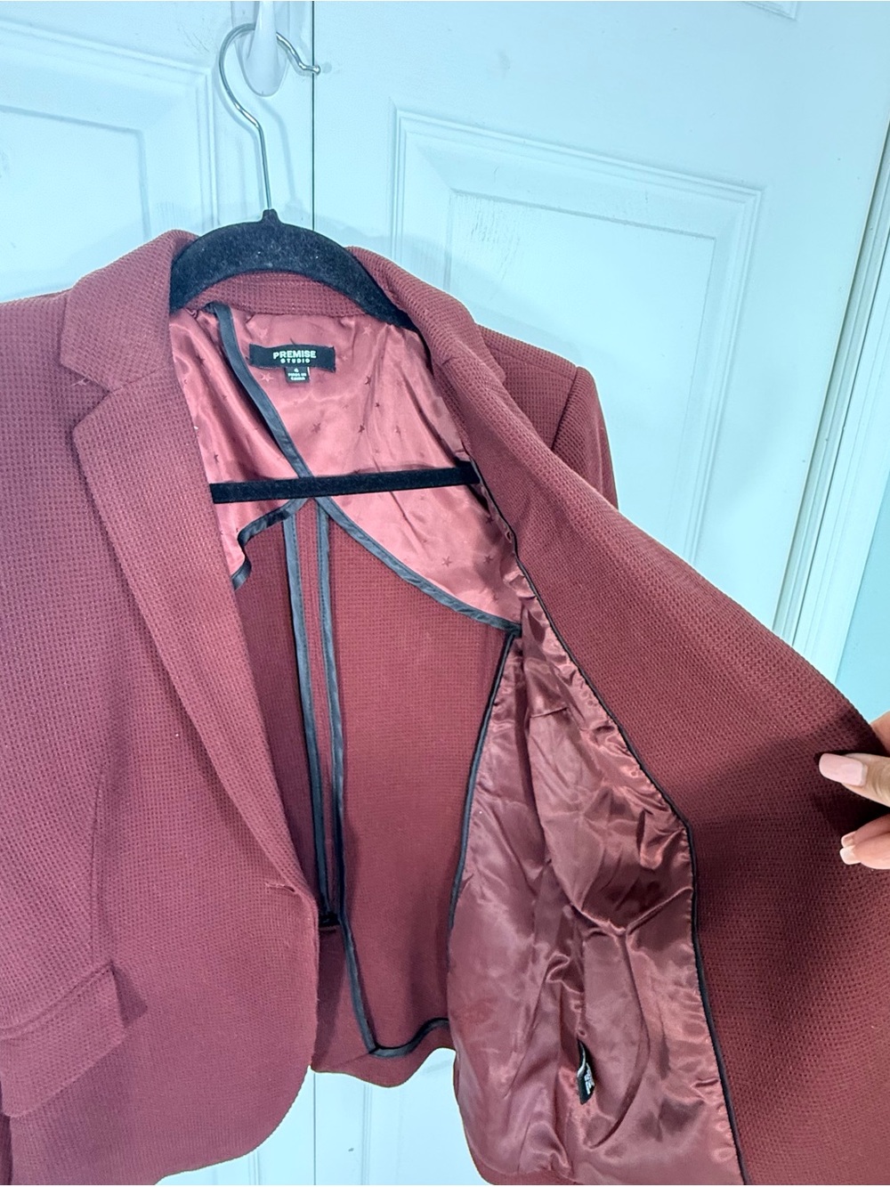 Premise Women's Brick Red Tailored Blazer - Picture 4 of 9